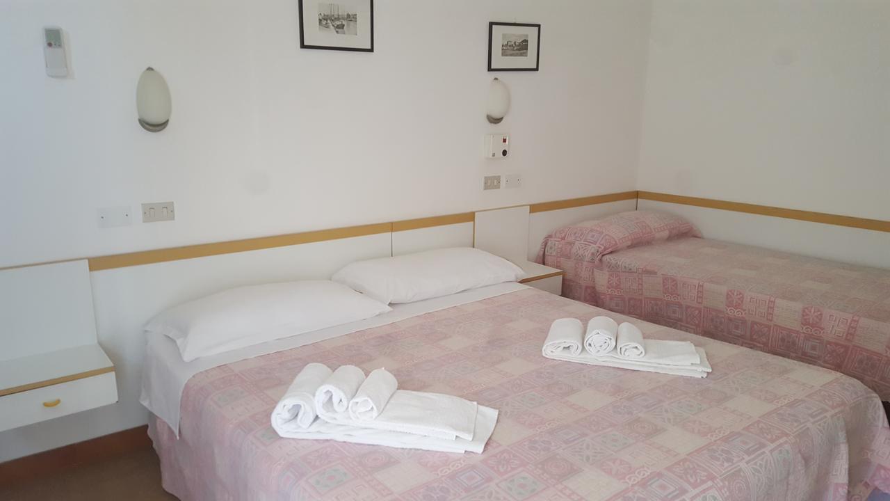 Albergo Sabrina Rimini Dış mekan fotoğraf