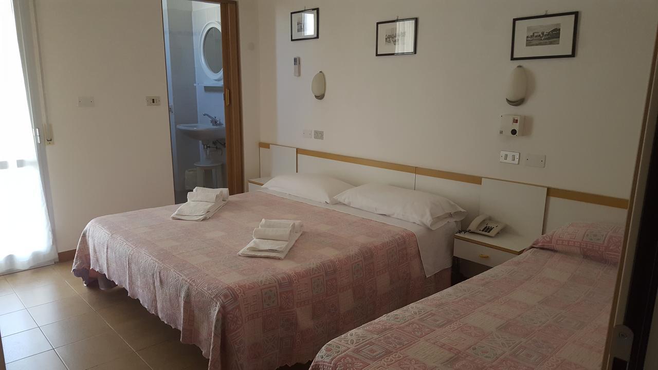Albergo Sabrina Rimini Dış mekan fotoğraf