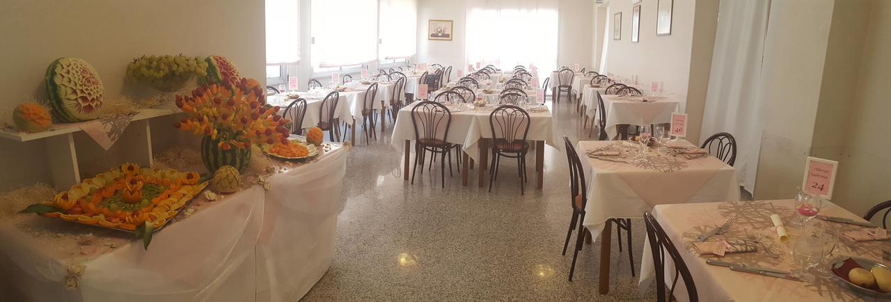 Albergo Sabrina Rimini Dış mekan fotoğraf